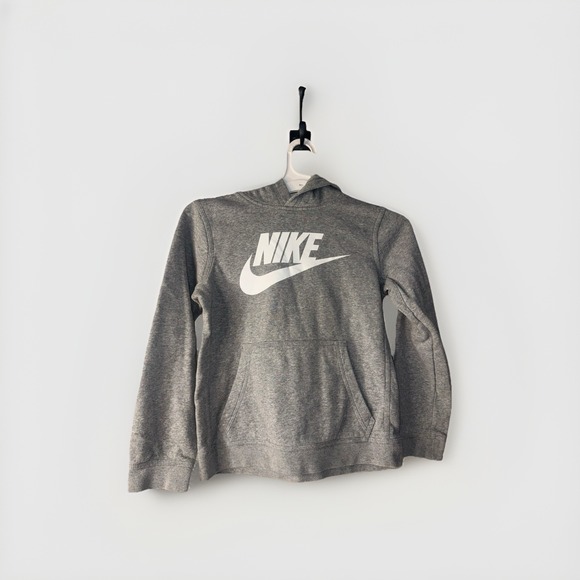 Nike kids Hoodie Club Fleece Gray M Sweatshirt Pullover like new - Picture 6 of 13